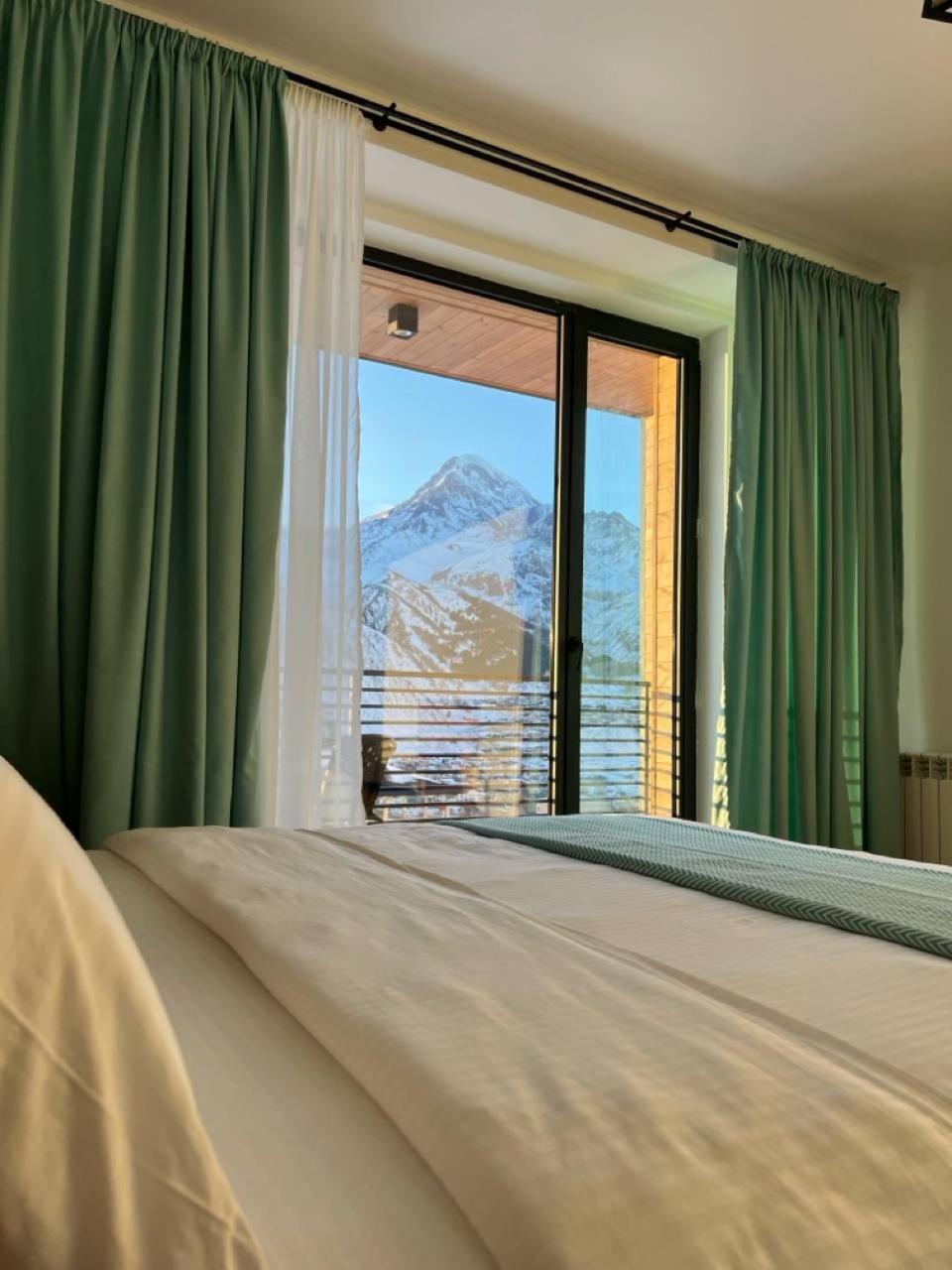 Kazbegi Hotel Grand View Екстер'єр фото