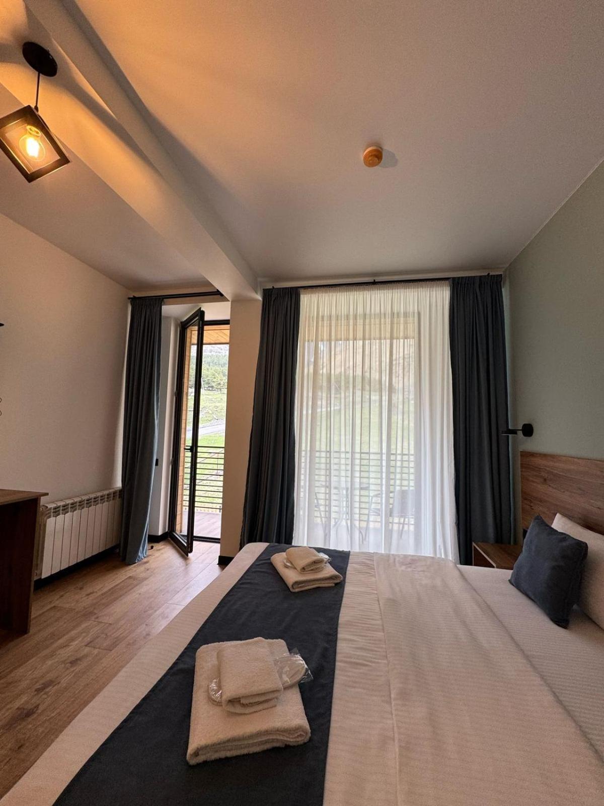 Kazbegi Hotel Grand View Екстер'єр фото