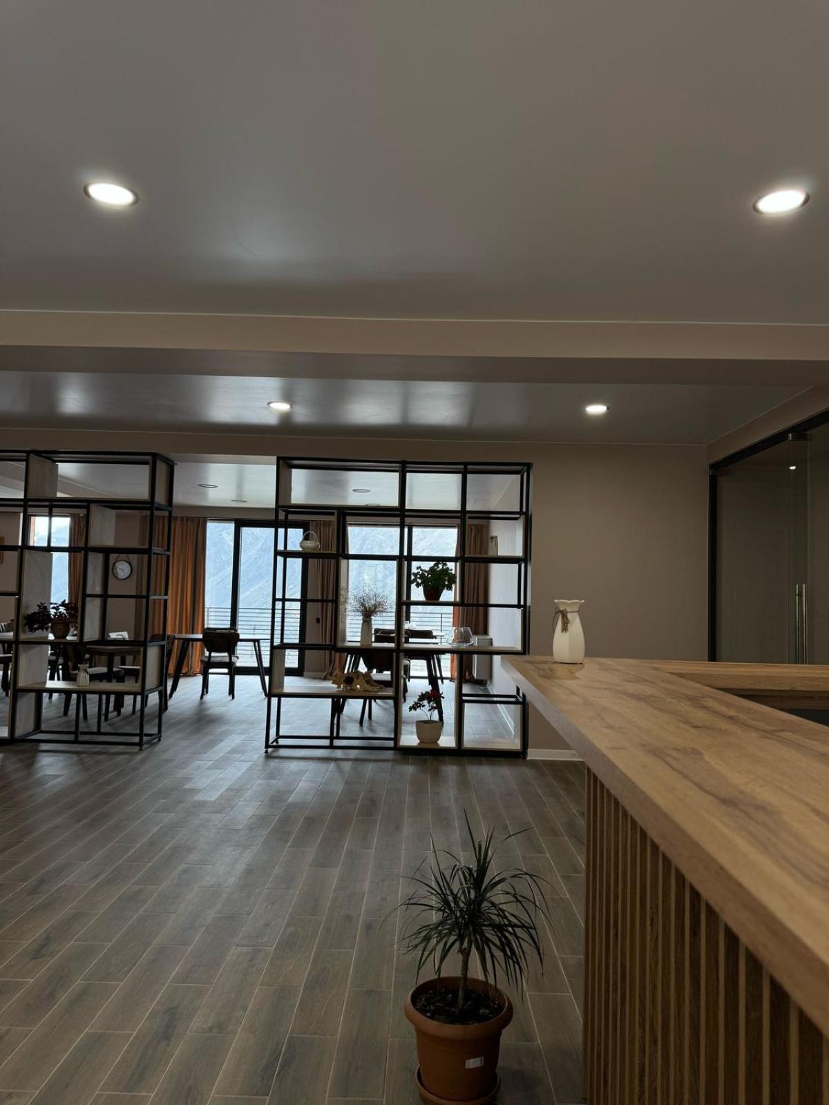 Kazbegi Hotel Grand View Екстер'єр фото