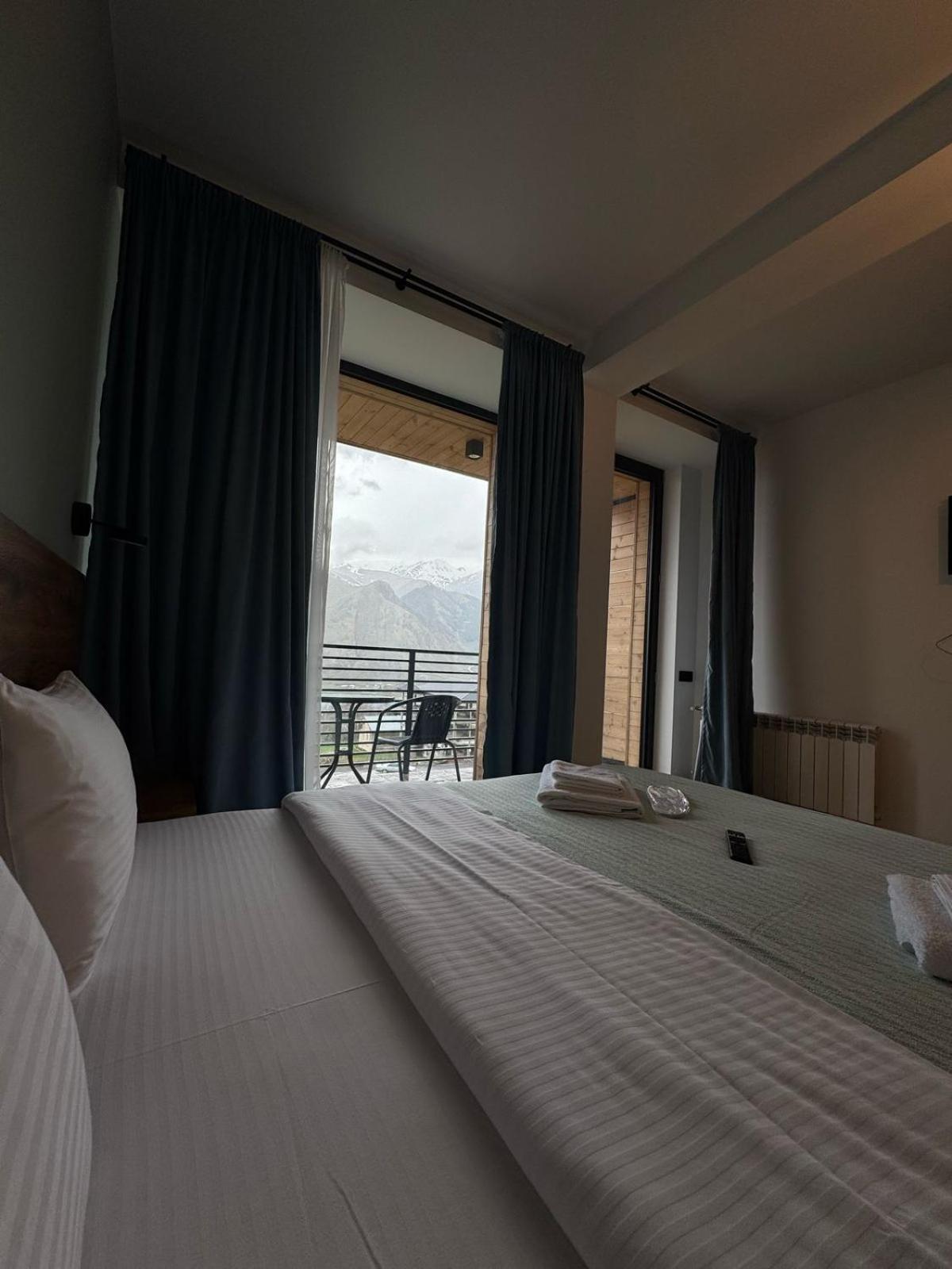 Kazbegi Hotel Grand View Екстер'єр фото